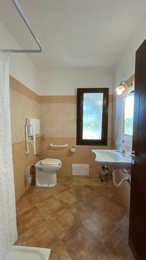 Cort'E Nastasj Hotel Tertenia Luaran gambar