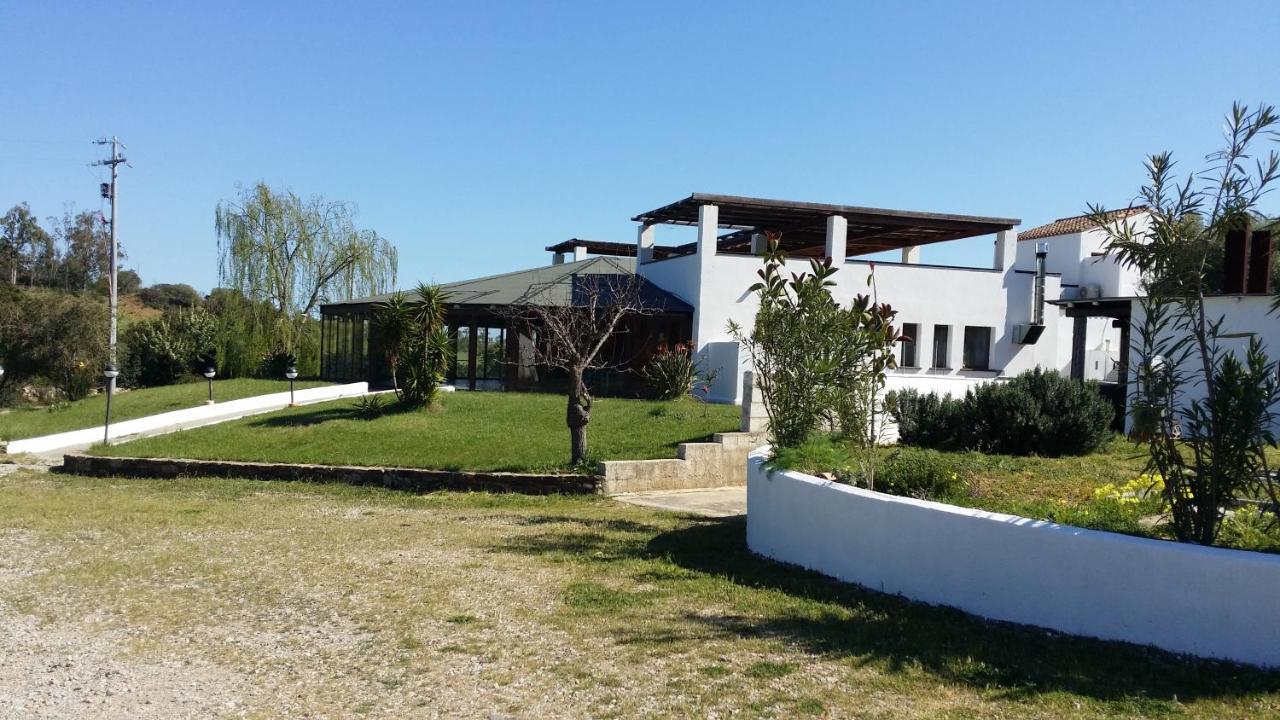 Cort'E Nastasj Hotel Tertenia Luaran gambar